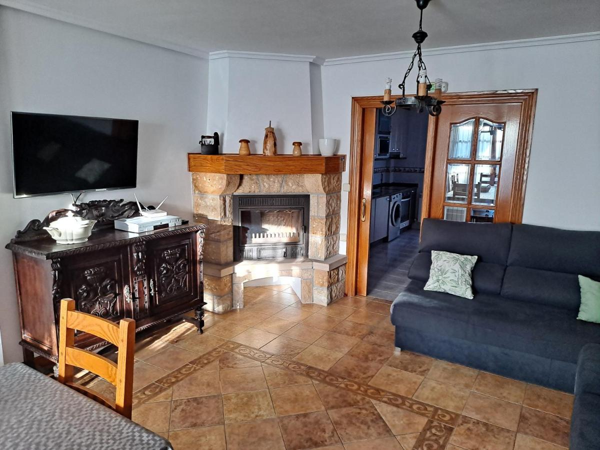 Bizentenea Zugarramurdi Bagian luar foto