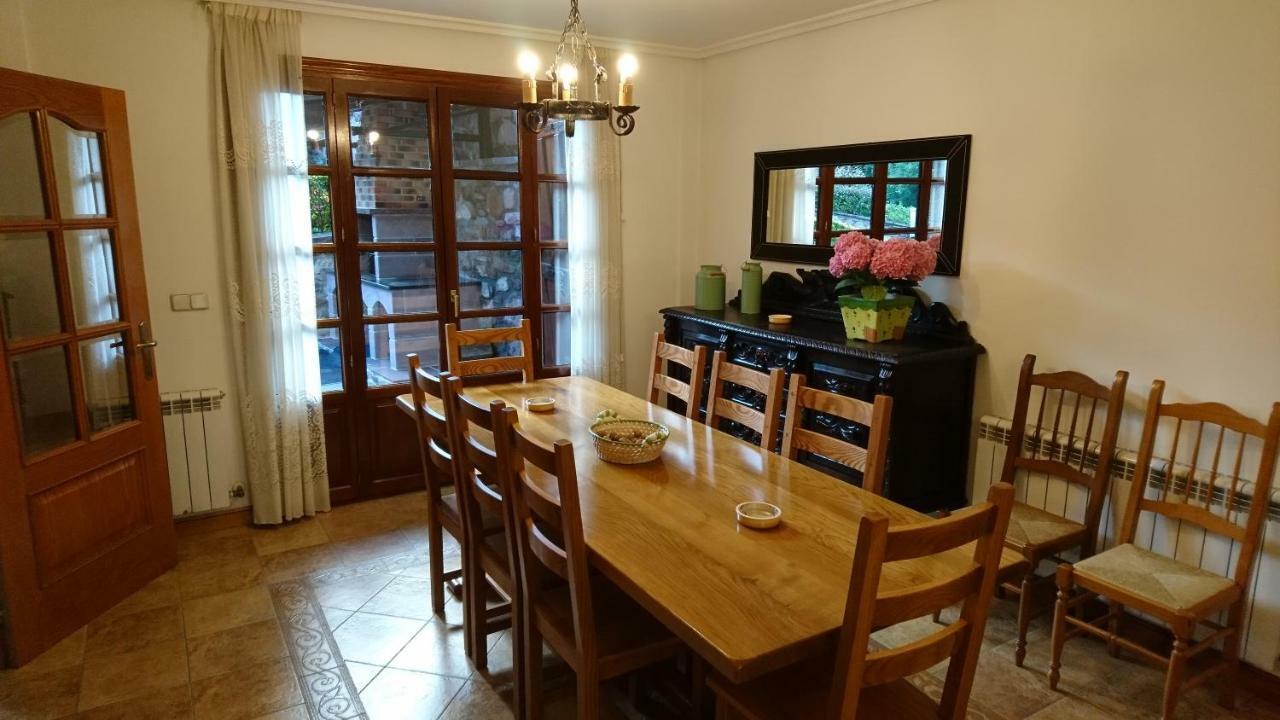Bizentenea Zugarramurdi Bagian luar foto